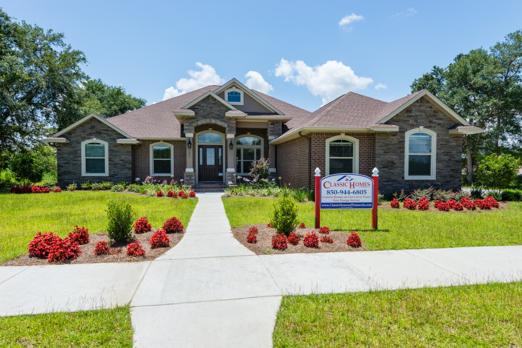 Dallas III 2015 Parade Winner Classic Homes of Pensacola LLC